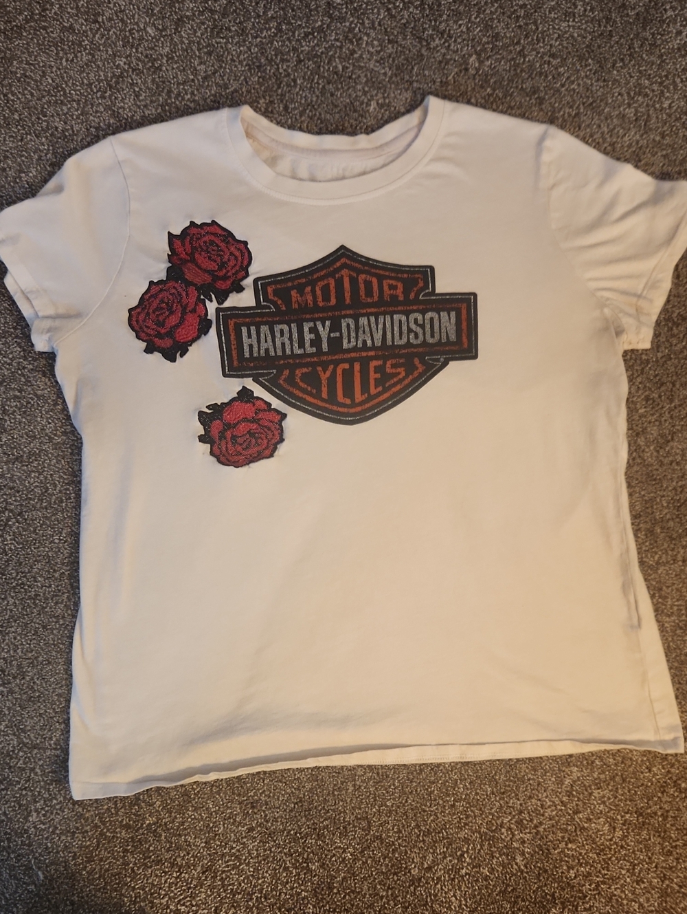 Harley Davidson - Short Sleeve Women's Tee - Size XL - Discontinued/soldout